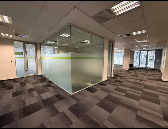 6,729M² OFFICE TO LET IN SANDTON CENTRAL